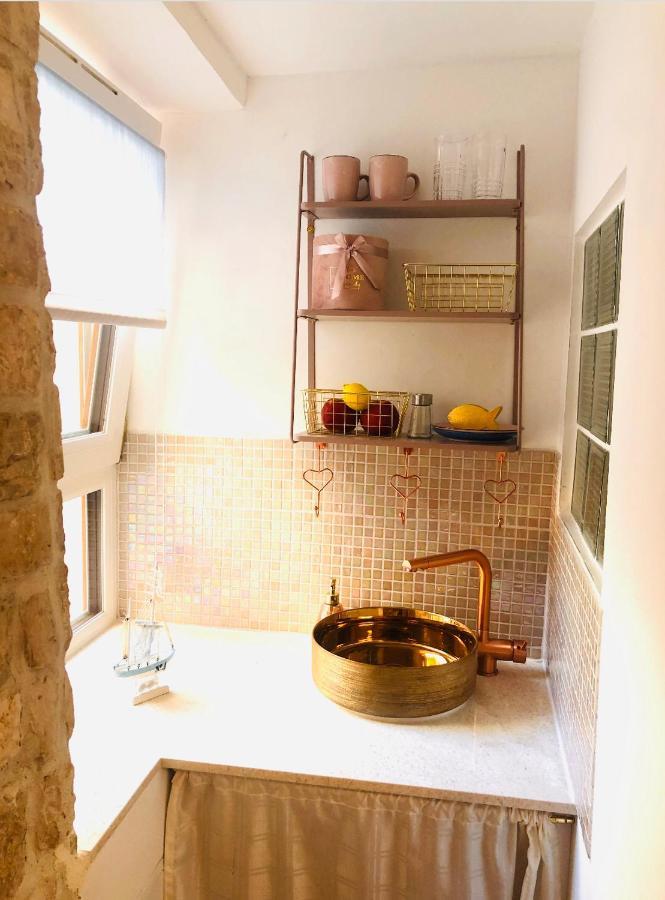Istrian Stone House: Seaside Retreat in Fazana with COVID-Safe Filtration Apartment Exterior photo